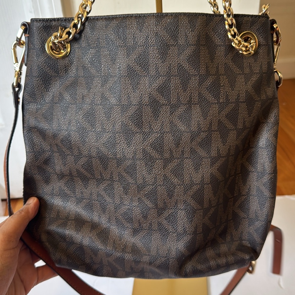 Michael Kors bag - Picture 4 of 12